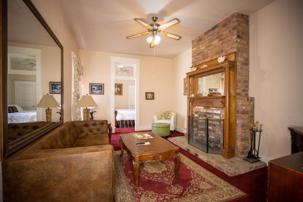 Bisbee Grand Hotel ภายนอก รูปภาพ