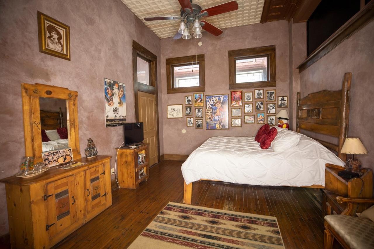 Bisbee Grand Hotel ภายนอก รูปภาพ