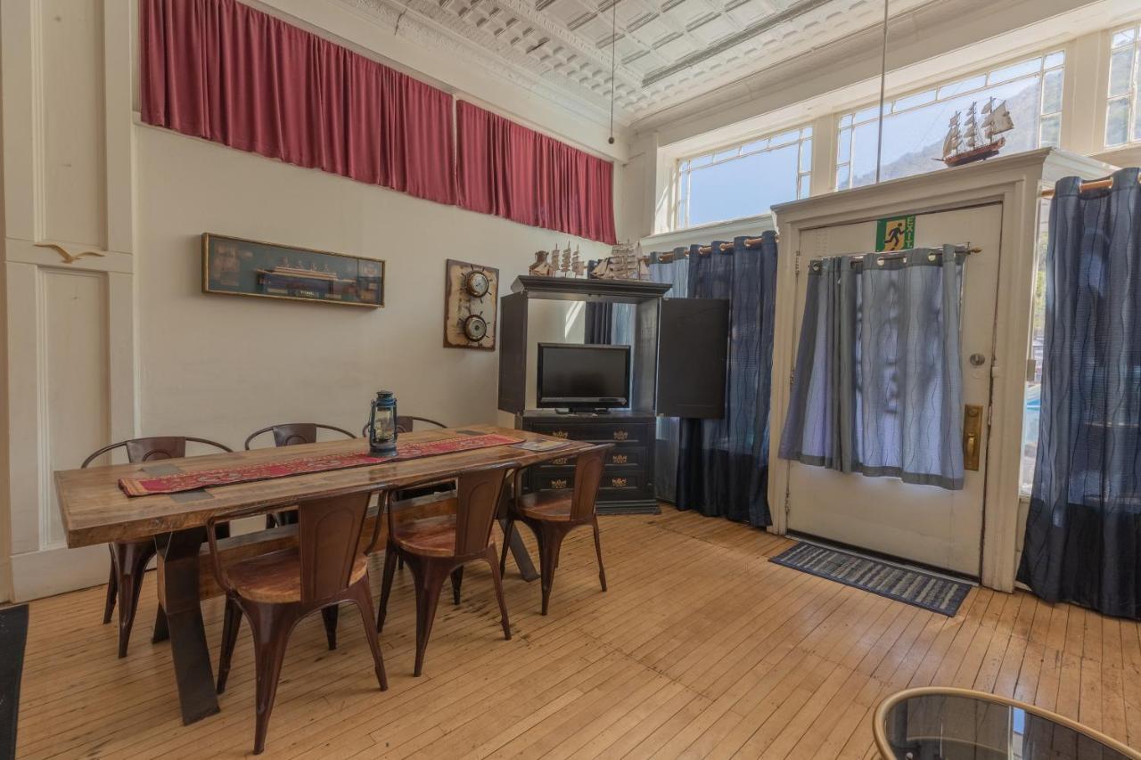 Bisbee Grand Hotel ภายนอก รูปภาพ