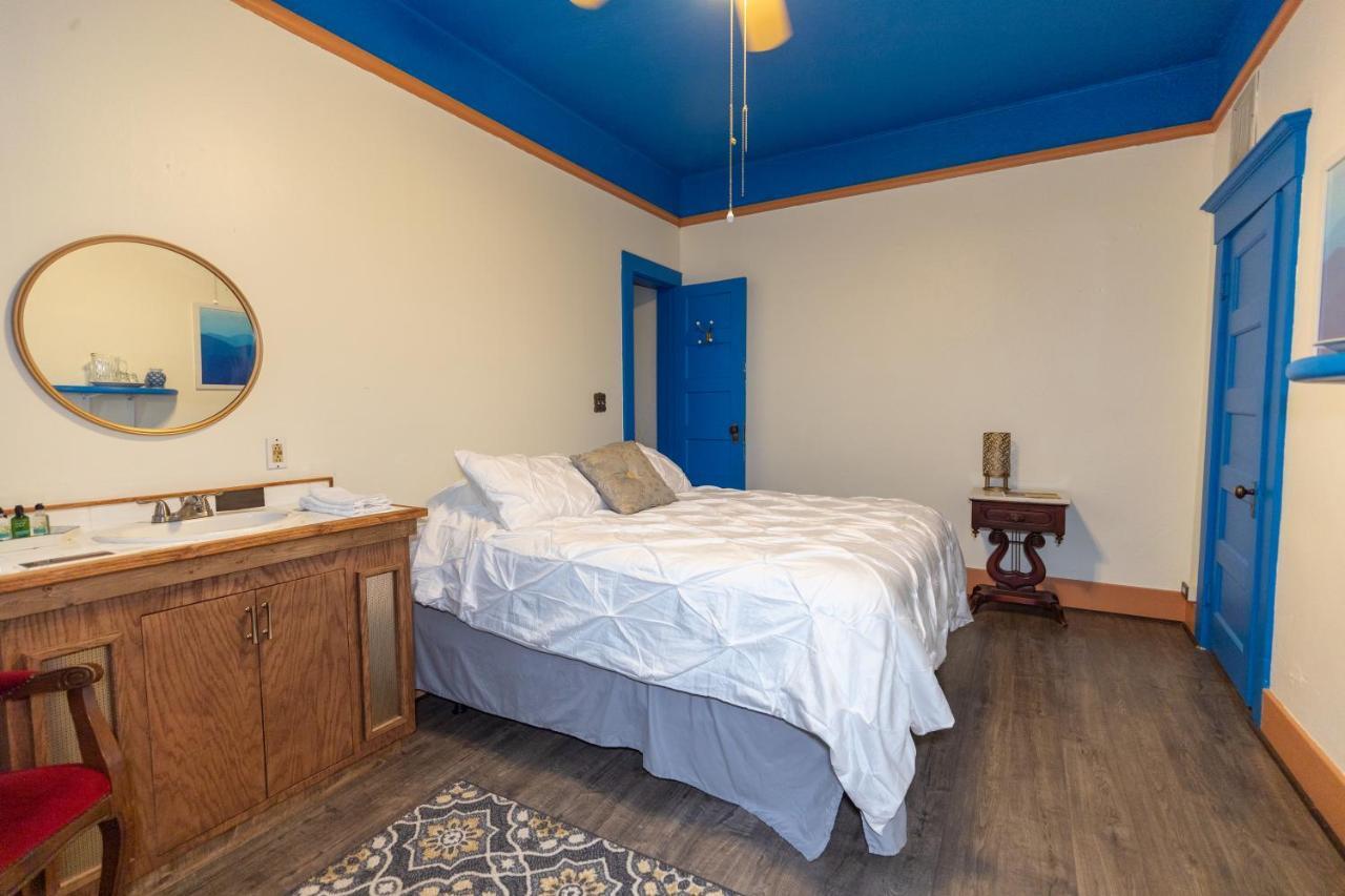 Bisbee Grand Hotel ภายนอก รูปภาพ